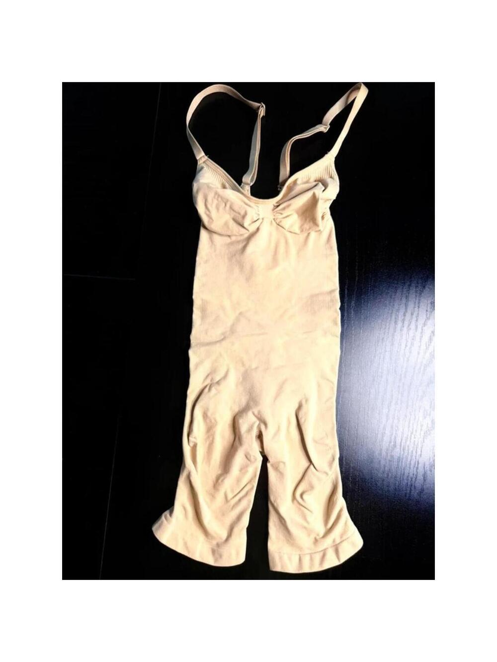 SKIMS Seamless Sculpt Mid-Thigh Bodysuit Nude XS NEW